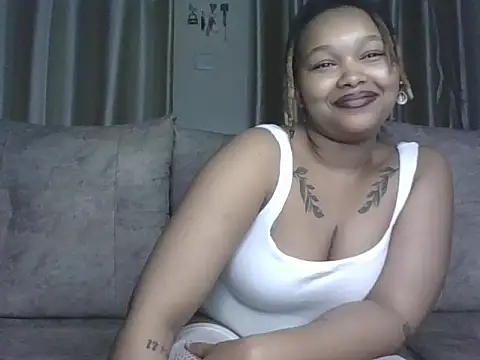 Candy Tracy online show from June 2026 10:36:02 PM