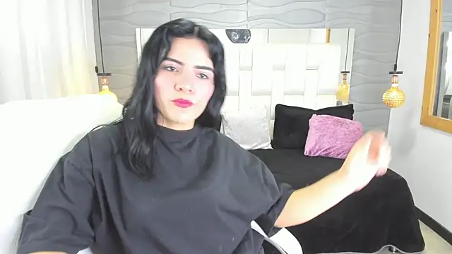 Snapshot of Lia__Kalifa chatting on June 2026 05:45:02 AM Lia Kalifa online show from June 2026 05:45:02 AM