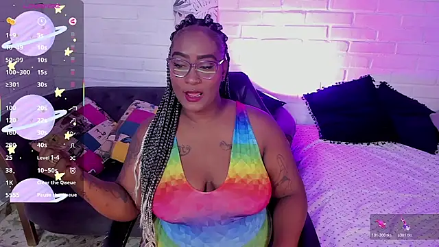 alison daniels  online show from April 2026 12:55:01 PM