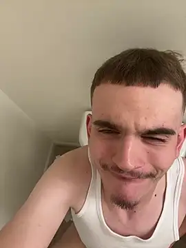 jerkoffwoody online show from July 2026 11:18:01 PM