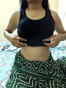 Snapshot of Shanaya_001 chatting on June 2026 04:48:02 AM Shanaya 001 online show from June 2026 04:48:02 AM