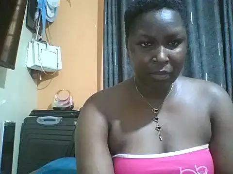 Snapshot of Queenbella780 chatting on May 2026 12:59:01 PM Queenbella780 online show from May 2026 12:59:01 PM
