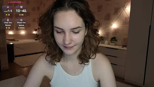 Megan swiftss online show from June 2026 07:28:02 PM