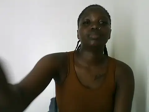 Snapshot of MelinVash chatting on May 2026 10:49:02 PM MelinVash online show from May 2026 10:49:02 PM