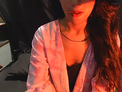 Snapshot of BabyQueen23 chatting on June 2026 04:33:01 PM BabyQueen23 online show from June 2026 04:33:01 PM