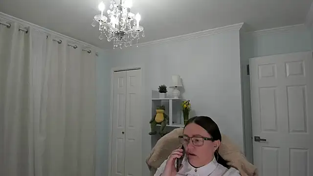 Snapshot of Vika73 chatting on March 2025 01:23:02 PM Vika73 online show from March 2025 01:23:02 PM