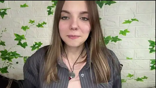 Snapshot of LisaPorse chatting on June 2026 02:30:01 PM LisaPorse online show from June 2026 02:30:01 PM