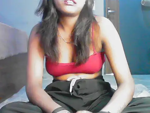Snapshot of Diana_Penty chatting on May 2026 09:26:01 AM Diana Penty online show from May 2026 09:26:01 AM