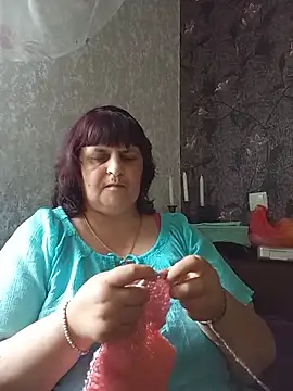 Snapshot of LisichkaOksana chatting on June 2026 11:37:02 AM LisichkaOksana online show from June 2026 11:37:02 AM