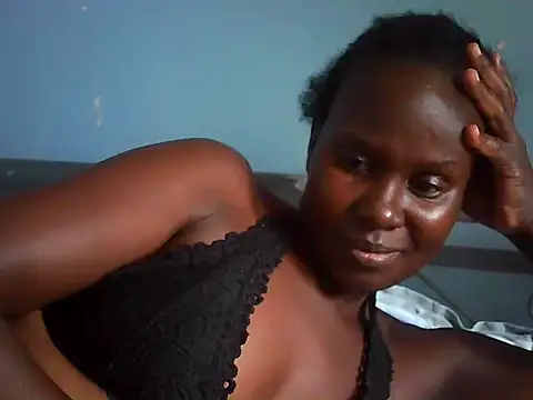 Snapshot of creamyebony5 chatting on May 2026 06:52:02 AM creamyebony5 online show from May 2026 06:52:02 AM
