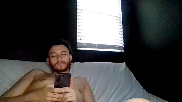 Snapshot of Tallhungcloudyyy chatting on June 2026 12:32:02 AM Tallhungcloudyyy online show from June 2026 12:32:02 AM