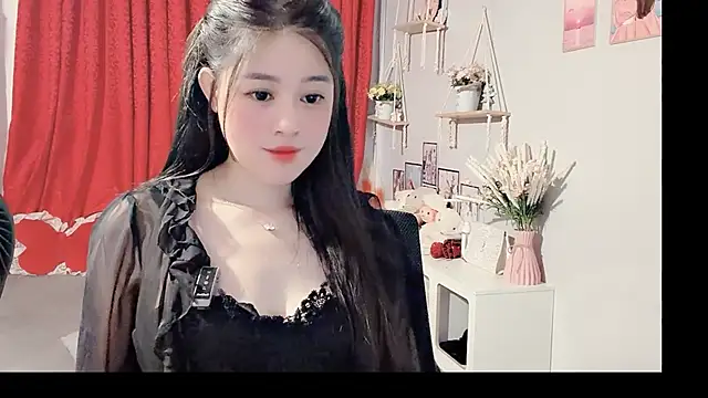 Bee-Cherry online show from June 2026 05:58:01 AM