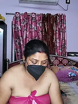 Snapshot of Curvy_Jyoti chatting on May 2026 05:54:02 PM Curvy Jyoti online show from May 2026 05:54:02 PM