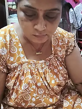 Snapshot of Curvy_Jyoti chatting on June 2026 04:44:01 PM Curvy Jyoti online show from June 2026 04:44:01 PM