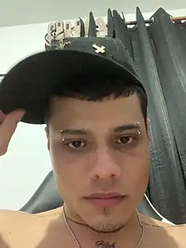 JohannYng online show from May 2026 09:31:01 PM