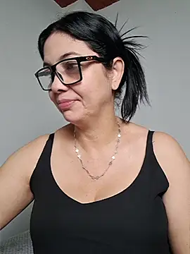 Scarlett Valnyx online show from June 2026 12:58:02 PM