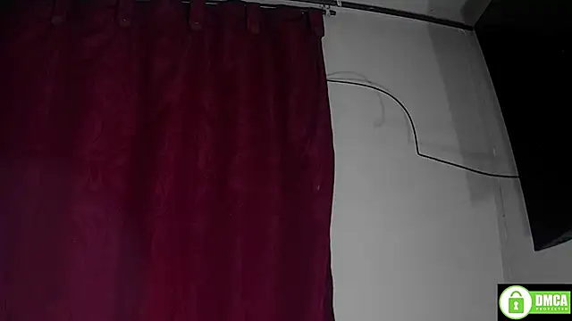 Snapshot of StarElii chatting on June 2026 05:12:01 AM StarElii online show from June 2026 05:12:01 AM