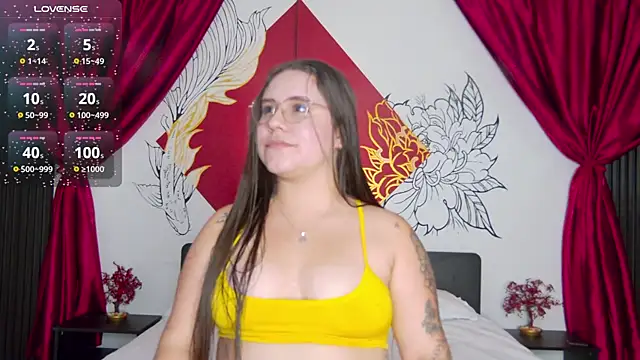 Snapshot of Lia_Avalon chatting on June 2026 12:04:02 PM Lia Avalon online show from June 2026 12:04:02 PM