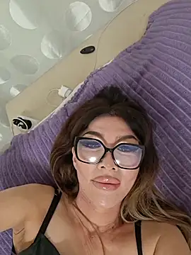 Snapshot of JessicaNichols_ chatting on July 2026 03:51:02 PM JessicaNichols online show from July 2026 03:51:02 PM