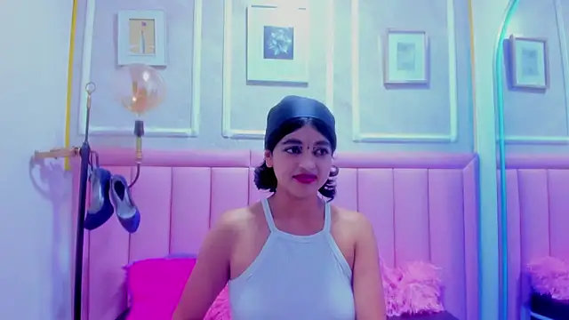 velvet girll online show from June 2026 01:22:01 PM