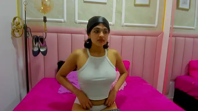 velvet girll online show from June 2026 06:21:01 PM