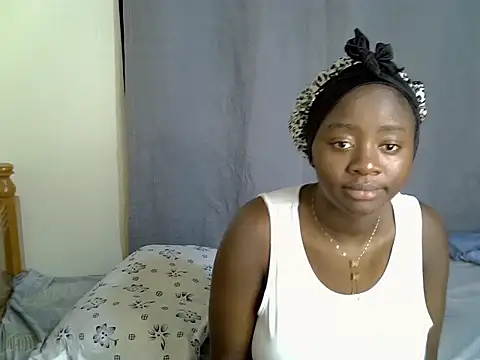 Snapshot of SexxyRoxy chatting on May 2026 09:13:01 PM SexxyRoxy online show from May 2026 09:13:01 PM