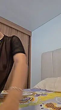 alicia kiss  online show from June 2026 05:56:02 PM