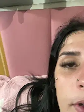 mileninhasexy online show from July 2026 09:11:01 PM