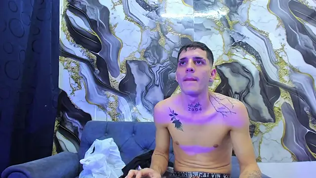 Snapshot of boy_max_latin chatting on June 2026 03:10:02 AM boy max latin online show from June 2026 03:10:02 AM