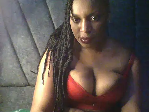 NayaKiva online show from May 2026 10:06:01 PM