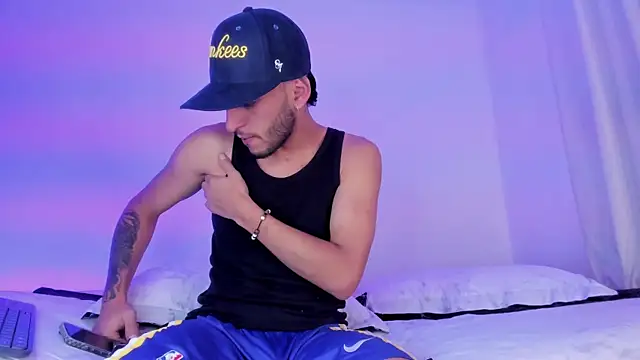  Kevin xxx online show from February 2025 12:13:01 PM