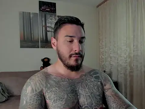 Snapshot of Gymdominus chatting on May 2026 07:35:01 AM Gymdominus online show from May 2026 07:35:01 AM