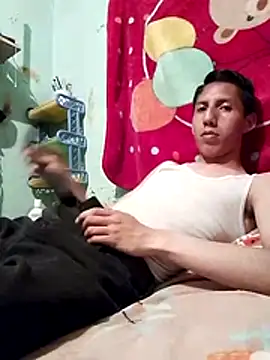 Snapshot of Twink0207 chatting on July 2026 11:22:02 PM Twink0207 online show from July 2026 11:22:02 PM