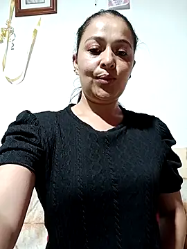 Snapshot of jessamondd chatting on June 2026 05:28:01 AM jessamondd online show from June 2026 05:28:01 AM