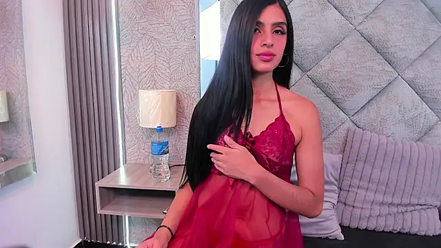 Snapshot of LilithDesire_ chatting on June 2026 07:29:01 PM LilithDesire online show from June 2026 07:29:01 PM