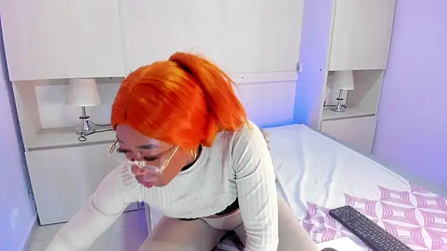 CristalBennet online show from July 2026 07:35:02 PM