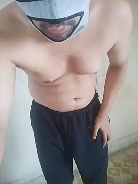 praveen19870 online show from May 2026 05:03:02 AM
