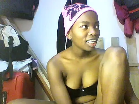 aliana082169 online show from June 2026 06:36:02 AM