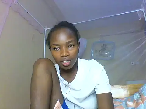 aliana082169 online show from June 2026 12:20:02 PM