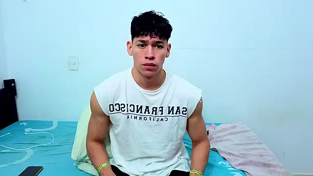 Luke Muscle online show from June 2026 03:11:01 PM