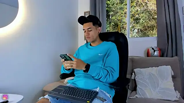 NickCopeer  online show from July 2026 12:57:02 PM