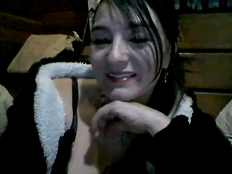 Snapshot of Anlly_garcia002 chatting on June 2026 06:47:02 AM Anlly garcia002 online show from June 2026 06:47:02 AM