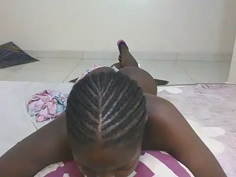Snapshot of shugabaibe chatting on June 2026 04:23:01 AM shugabaibe online show from June 2026 04:23:01 AM