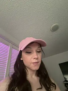 cynGoddess online show from May 2026 12:02:01 PM