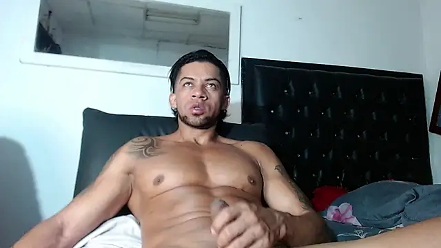 Snapshot of angelo_cox chatting on October 2025 05:48:01 AM angelo cox online show from October 2025 05:48:01 AM