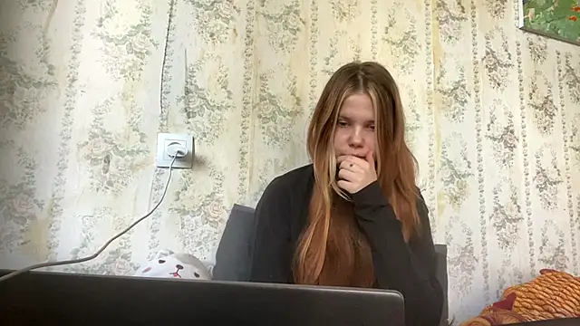 Snapshot of SusanaLeichty chatting on June 2026 02:10:02 PM SusanaLeichty online show from June 2026 02:10:02 PM