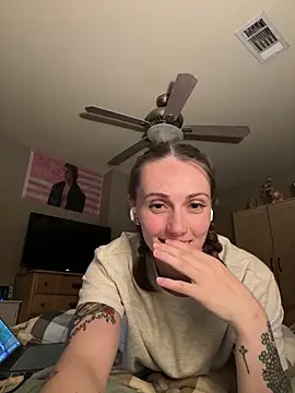 Ellz4 online show from May 2026 10:43:02 AM