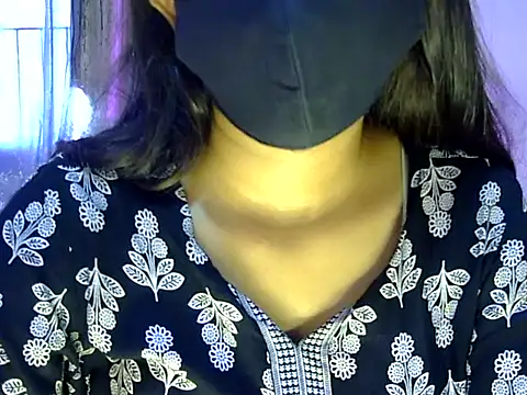 HEYY SEXY  online show from May 2026 10:19:02 AM