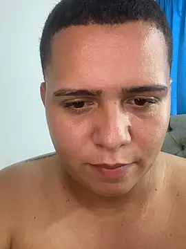 Snapshot of pipo_Bigcock chatting on June 2026 01:59:01 PM pipo Bigcock online show from June 2026 01:59:01 PM