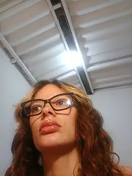 karenarango online show from June 2026 08:24:02 AM
